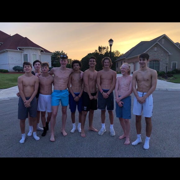 Meet your Posher, Ryan - Picture 4 of 8